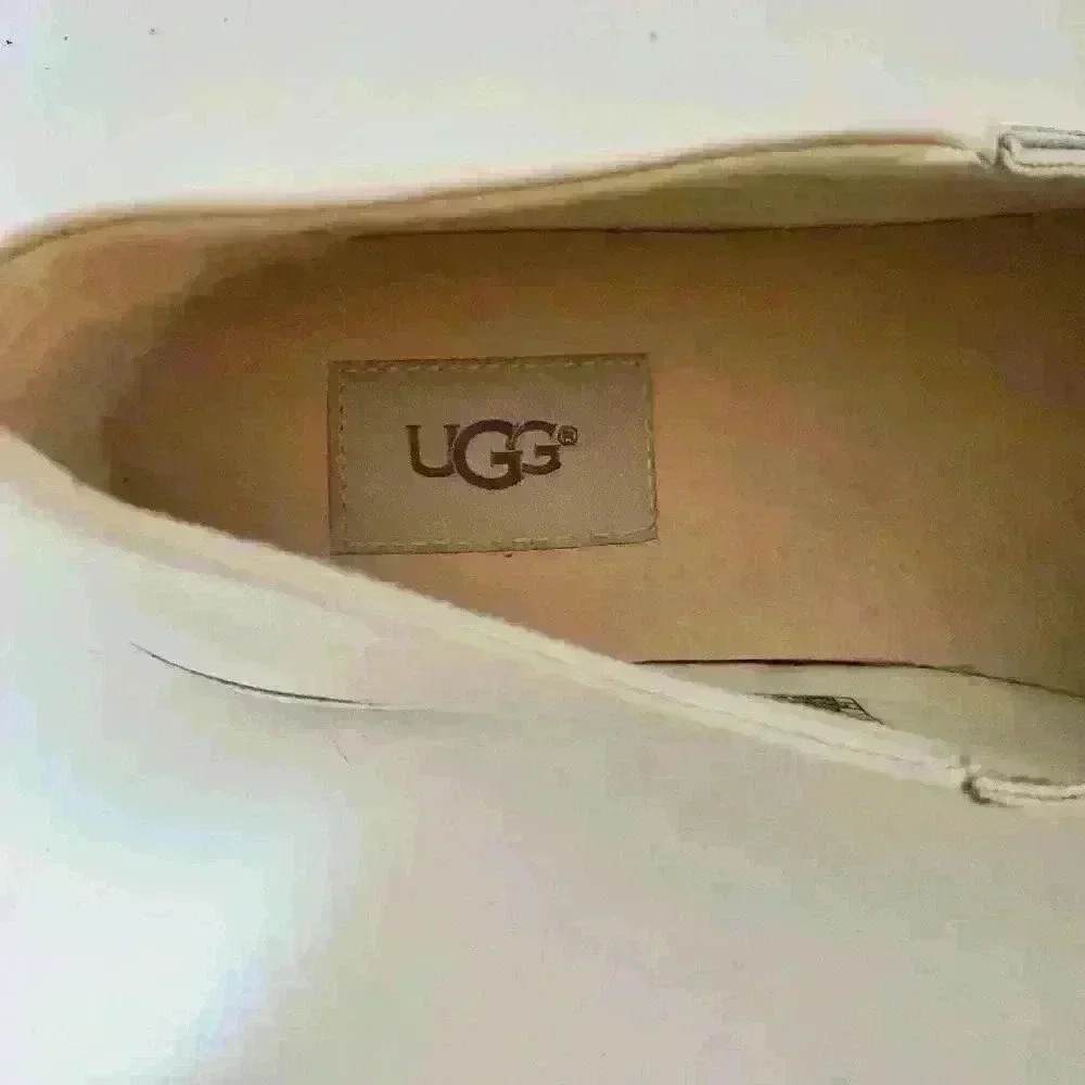 UGG Women's Slip On Shoe Size 10 - Picture 9 of 9